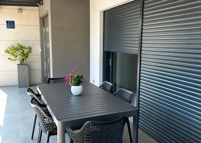 Indigo Villa